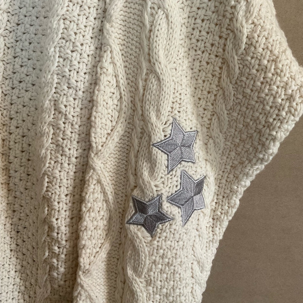 Taylor Swift Folklore cable knit cardigan. Size XL - Picture 3 of 7